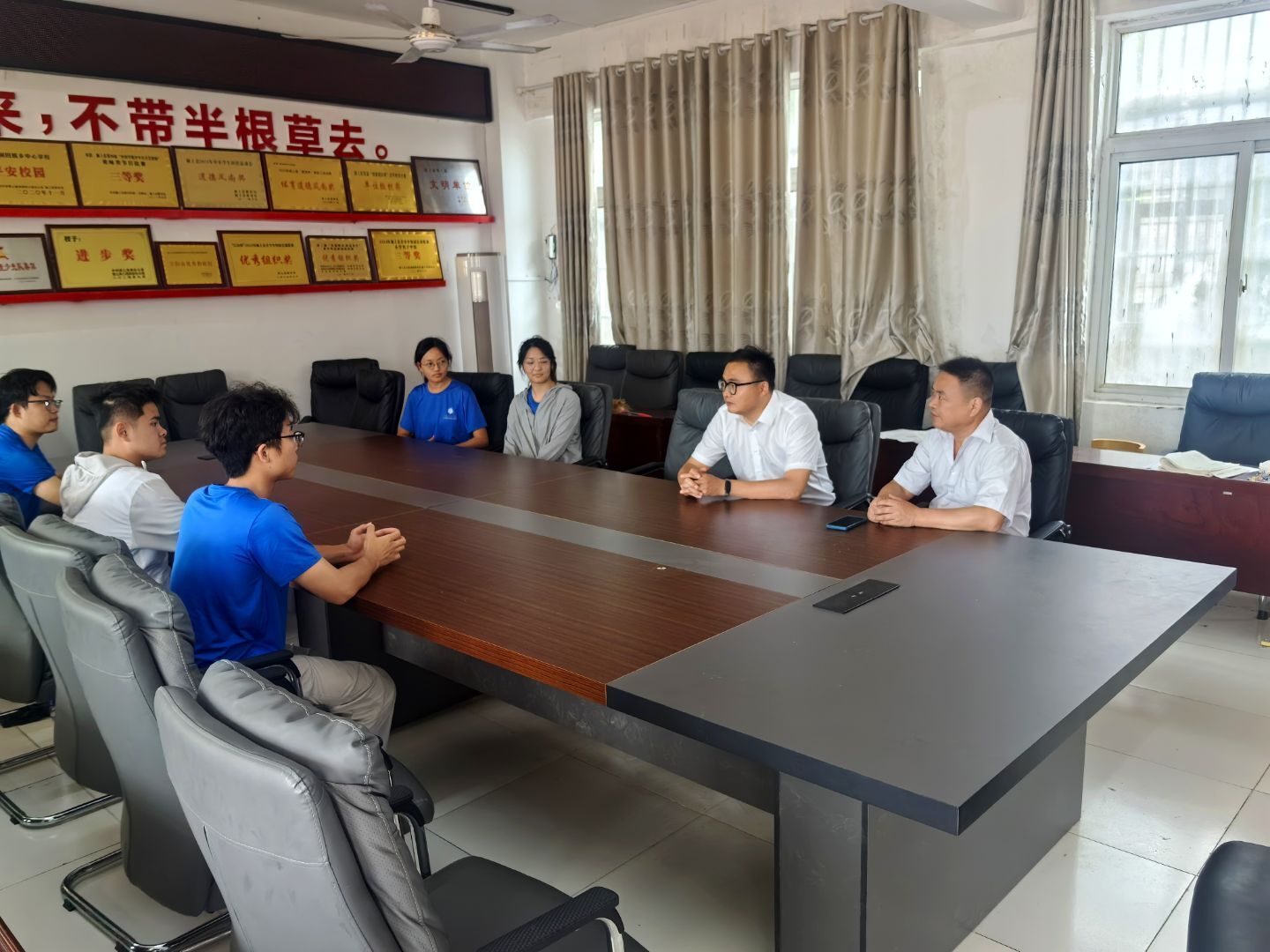 ����֪�R(sh��)��N�����o(h��)δ��(l��i)�ǹ⡪���l(xi��ng)�����d֧�̻��(d��ng)�ڝ}�Ͽh����