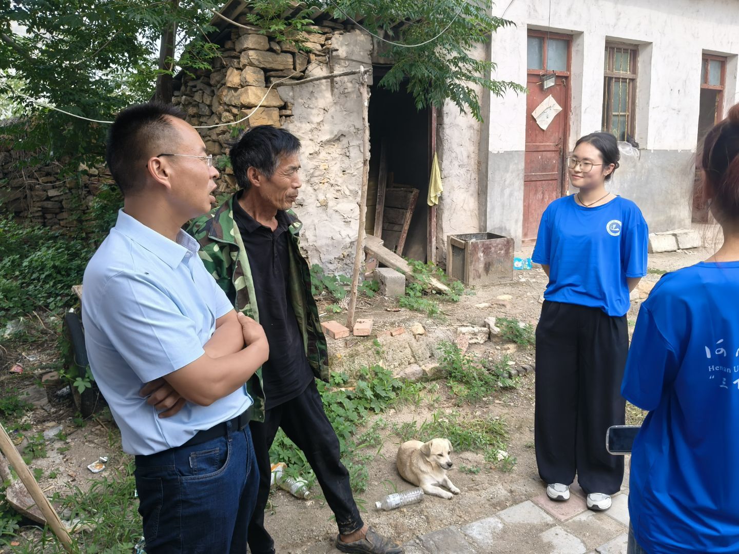 �ഺ�����l���У�ͬ�����д����d