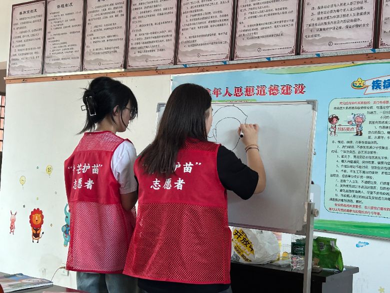 ������Ϣ�WԺ ����â�o�硱 �Fꠣ������n���M���� ���y�Ļ�ֲ���g