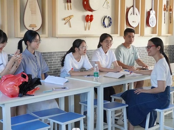 �A�ώ�����Wʢ��Ξ���x��_չ������MУ�@���{(di��o)�л��