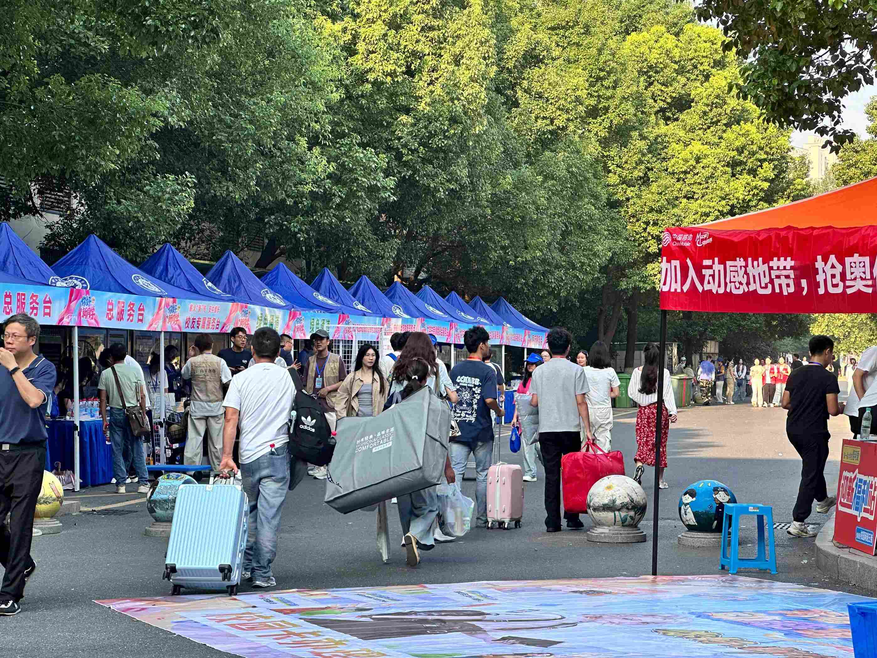 �������tˎ��W�������h��ӭ��������������ůУ�@