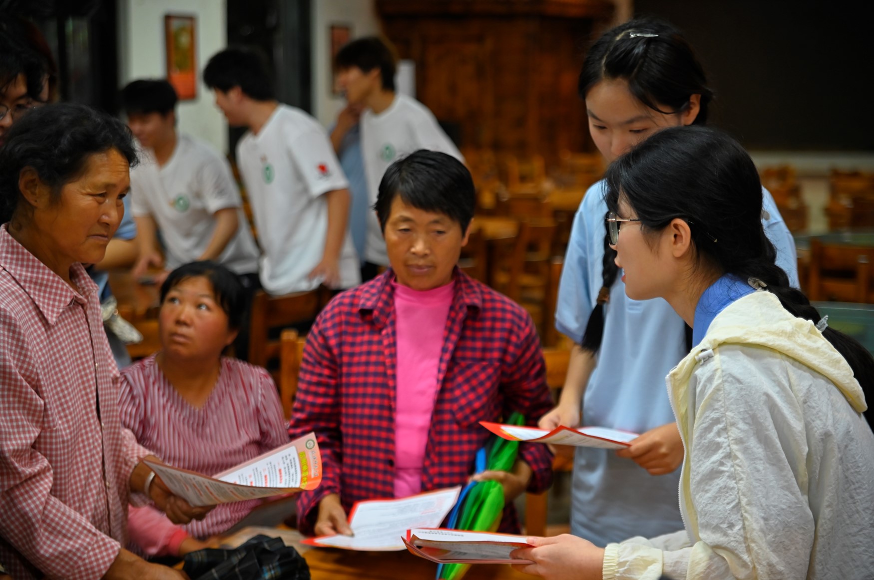 �Ƽ�֧���M(j��n)�υ^(q��) �ഺ��I(xi��n)���l(f��)չ