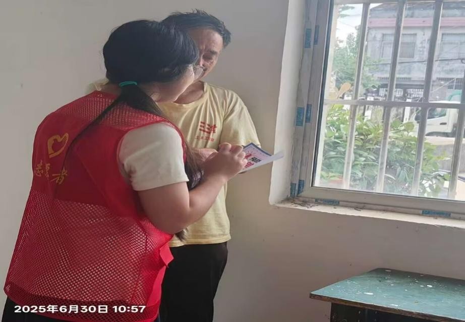 �ഺ���������l���W���������ӳ��ģ��ͷ���