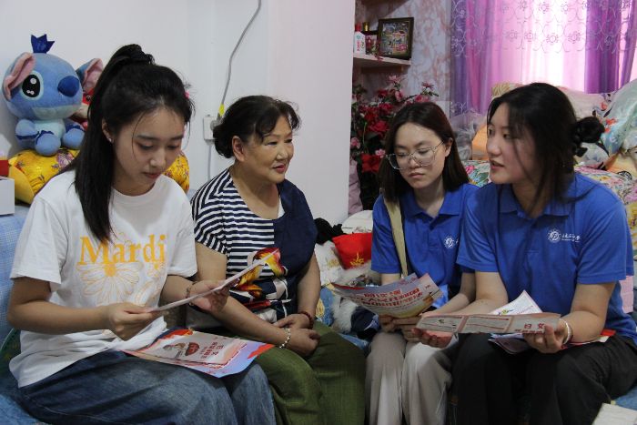 �d��б����h�Ҹ�С�^�ഺ���`���